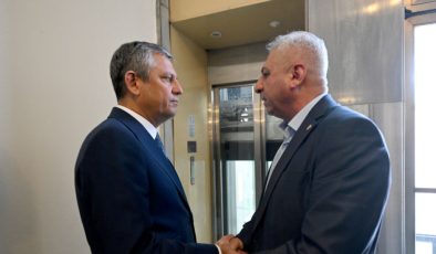 Özgür Özel, EMEK Partisi ile görüştü
